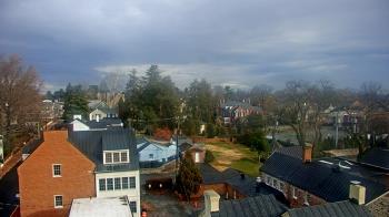 Weather camera view of Town of Leesburg.