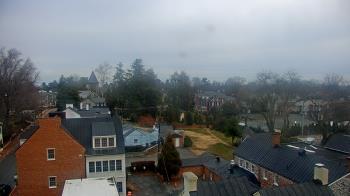 Weather camera view of Town of Leesburg.