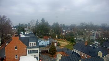 Weather camera view of Town of Leesburg.
