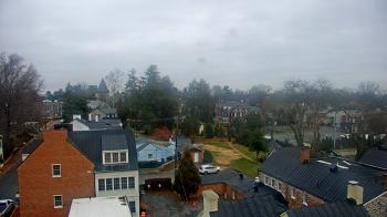 Weather camera view of Town of Leesburg.