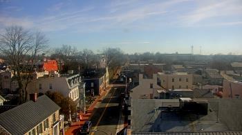 Weather camera view of Town of Leesburg.
