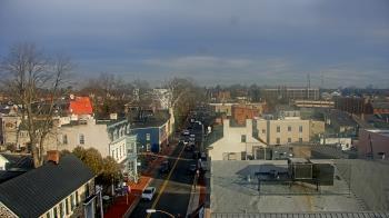 Weather camera view of Town of Leesburg.
