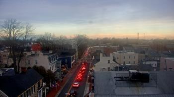 Weather camera view of Town of Leesburg.