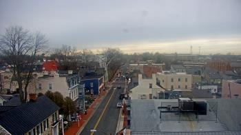 Weather camera view of Town of Leesburg.