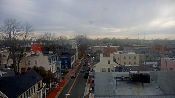 Weather camera view of Town of Leesburg.