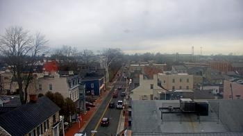 Weather camera view of Town of Leesburg.