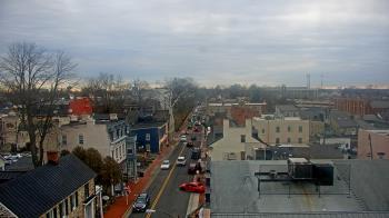 Weather camera view of Town of Leesburg.