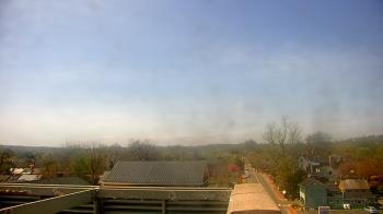 Weather camera view of Town of Leesburg.