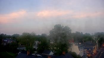 Weather camera view of Town of Leesburg.