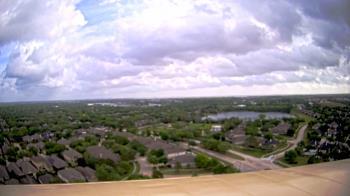 Weather camera view of City of League City South Shore Water Tower.