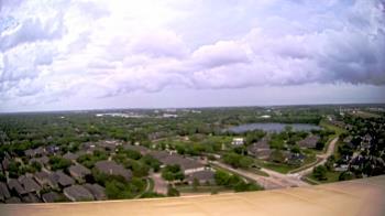 Weather camera view of City of League City South Shore Water Tower.