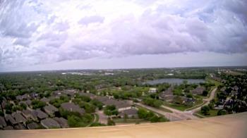 Weather camera view of City of League City South Shore Water Tower.