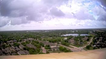 Weather camera view of City of League City South Shore Water Tower.