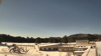 Weather camera view of Stuart M Townsend Elementary School.