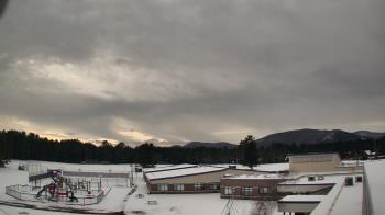 Weather camera view of Stuart M Townsend Elementary School.