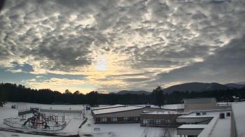 Weather camera view of Stuart M Townsend Elementary School.