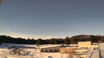 Weather camera view of Stuart M Townsend Elementary School.