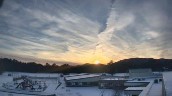Weather camera view of Stuart M Townsend Elementary School.