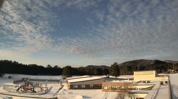 Weather camera view of Stuart M Townsend Elementary School.
