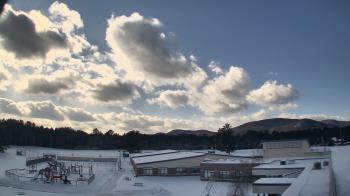 Weather camera view of Stuart M Townsend Elementary School.