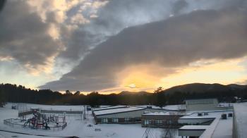 Weather camera view of Stuart M Townsend Elementary School.