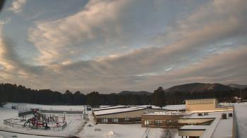 Weather camera view of Stuart M Townsend Elementary School.