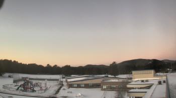 Weather camera view of Stuart M Townsend Elementary School.