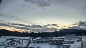 Weather camera view of Stuart M Townsend Elementary School.