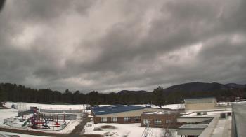 Weather camera view of Stuart M Townsend Elementary School.