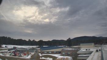 Weather camera view of Stuart M Townsend Elementary School.