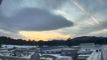 Weather camera view of Stuart M Townsend Elementary School.