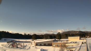 Weather camera view of Stuart M Townsend Elementary School.