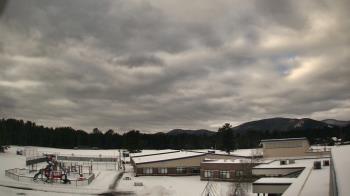 Weather camera view of Stuart M Townsend Elementary School.