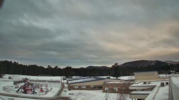 Weather camera view of Stuart M Townsend Elementary School.