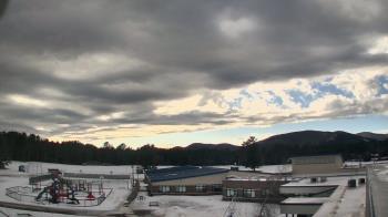 Weather camera view of Stuart M Townsend Elementary School.