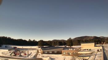 Weather camera view of Stuart M Townsend Elementary School.