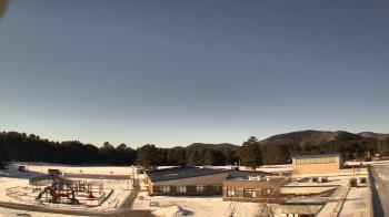 Weather camera view of Stuart M Townsend Elementary School.