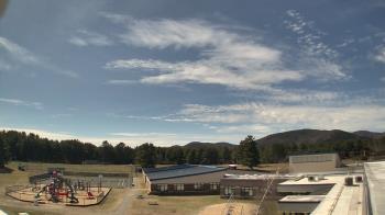 Weather camera view of Stuart M Townsend Elementary School.