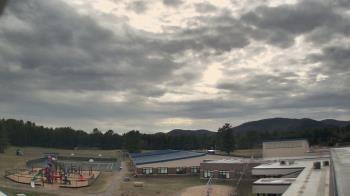 Weather camera view of Stuart M Townsend Elementary School.