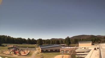Weather camera view of Stuart M Townsend Elementary School.