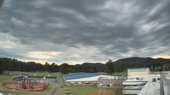 Weather camera view of Stuart M Townsend Elementary School.