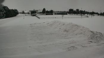 Weather camera view of Laker ES.