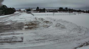 Weather camera view of Laker ES.