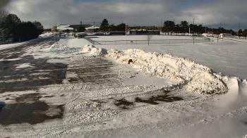 Weather camera view of Laker ES.