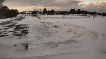 Weather camera view of Laker ES.