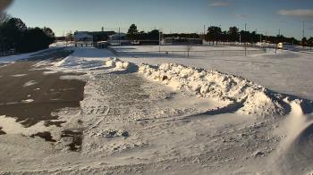 Weather camera view of Laker ES.