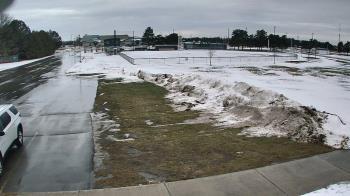 Weather camera view of Laker ES.