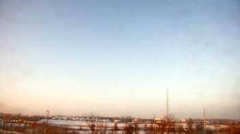 Weather camera view of Lemont Twp Community Center.