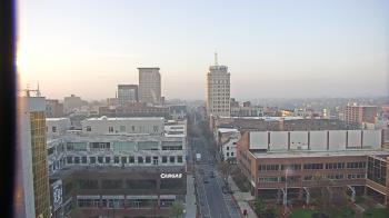 Weather camera view of The Imperial Ballrooms at Holiday Inn Lancaster.
