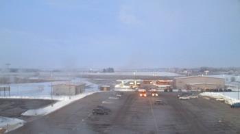 Weather camera view of Lowell MS.